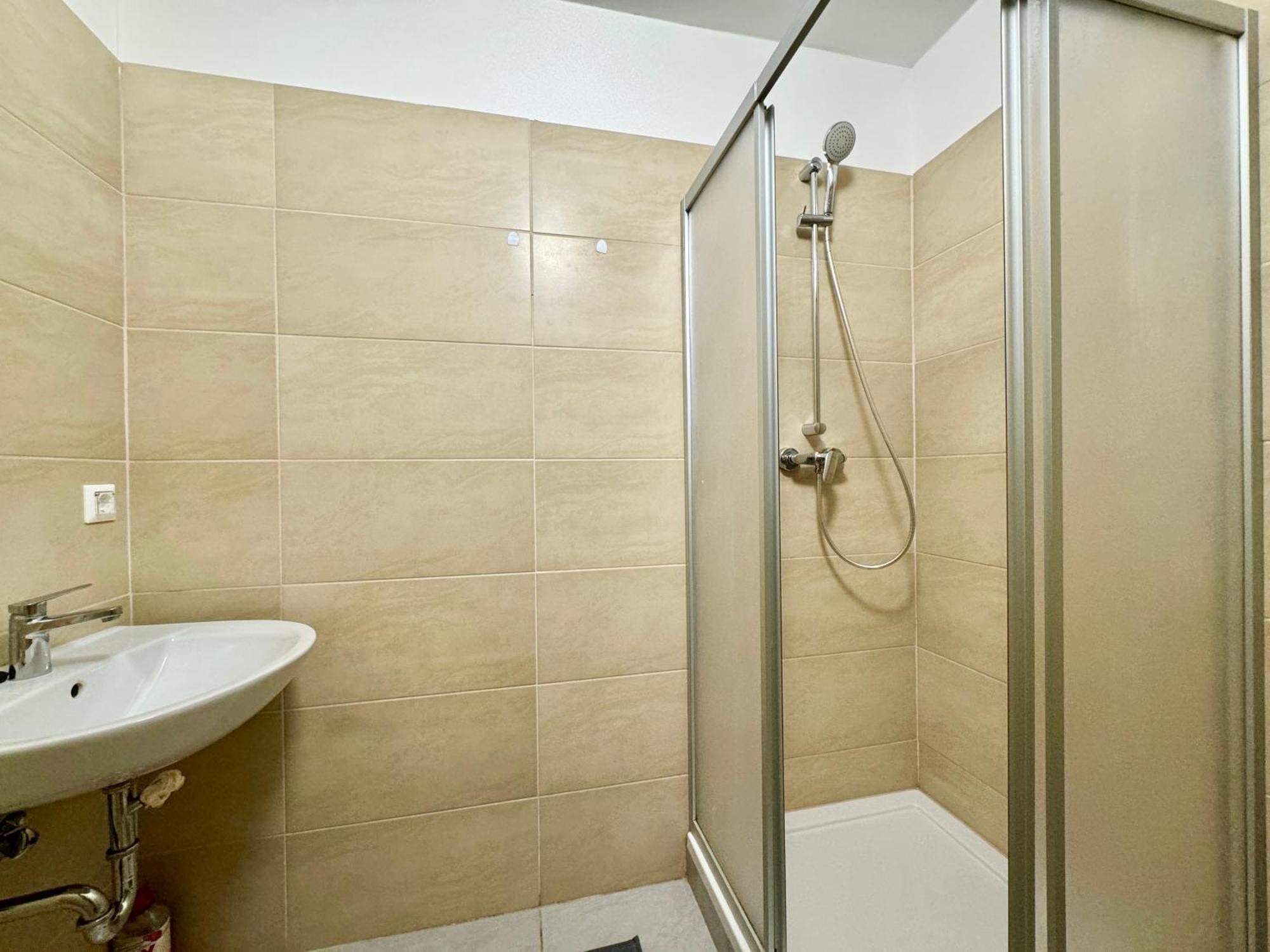 Prime Suites Near Schoenbrunn Castle Wien Exteriör bild